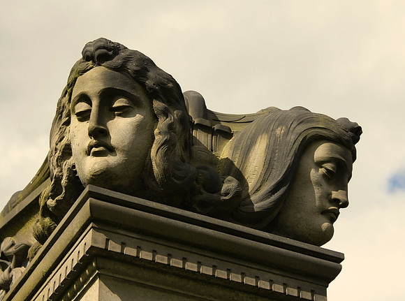 Glasgow Necropolis